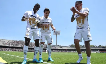 Liga MX: Pumas saca el triunfo ante Rayados en el tiempo agregado con doblete de Corozo