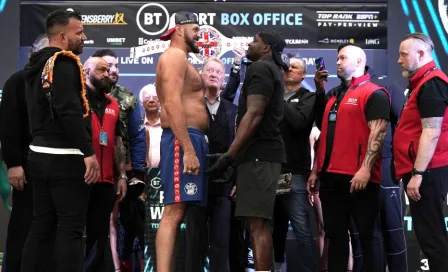 Tyson Fury lució más ligero en pesaje previo a pelea vs Dillian Whyte