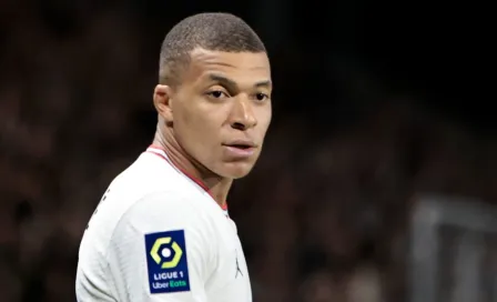 Mbappé: Familia de Kylian viajó a Qatar para hablar del futuro del delantero