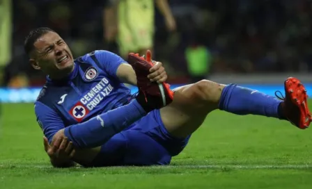 Cruz Azul: Pablo Aguilar salió lesionado del partido vs América; preocupa de cara al Repechaje