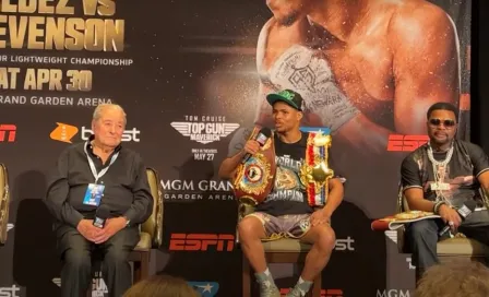 Shakur Stevenson terminó abruptamente conferencia de prensa por pelea campal