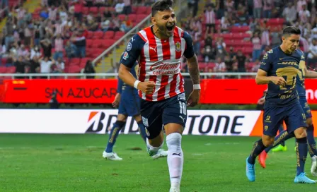 Vega tras renovar con Chivas: 'No me puedo ir sin ser campeón'