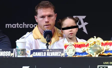 Video: Hija del Canelo Álvarez le sacó la lengua a Dimitry Bivol en conferencia