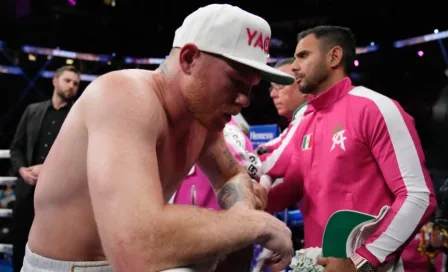 Salcedo tras la pelea del 'Canelo': 'Que triste esperar la derrota para salir a reventar'