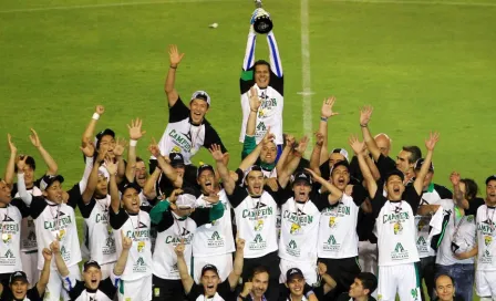 León presentó playeras para conmemorar 10 años de su ascenso a Primera División