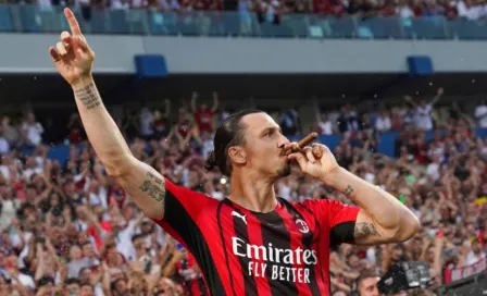 Milan: Zlatan Ibrahimovic celebró el título de la Serie A con tabaco y champagne