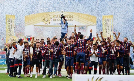 Atlante: Afición azulgrana festejó el Campeón de Campeones en el Ángel de la Independencia