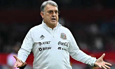 Tata Martino sobre el Chicharito: 'El acercamiento no implica un compromiso de convocarlo al Tri'