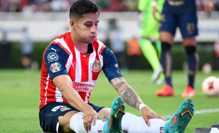 Chivas: Carlos Cisneros deberá pelear por la titularidad en el cuadro de Cadena