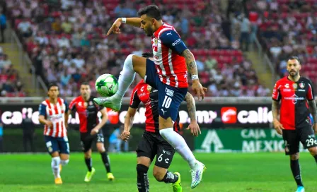 Alexis Vega: "Los objetivos son ser campeón con Chivas y estar en la lista del Mundial"