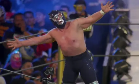 Triplemanía XXX: Blue Demon Jr. salvó la máscara tras vencer a Pentagón Jr.