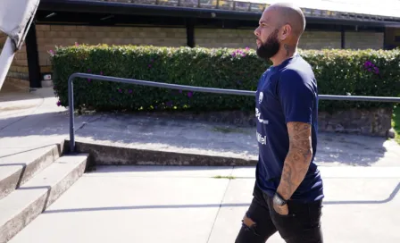 Dani Alves: Debut con Pumas tendrá que esperar por visa de trabajo