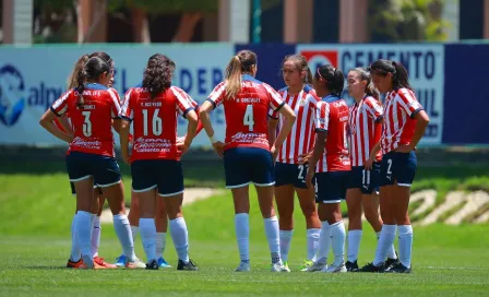 Chivas Femenil: Se destapó el escándalo que le costó el puesto a Ramón Villa Zevallos como DT