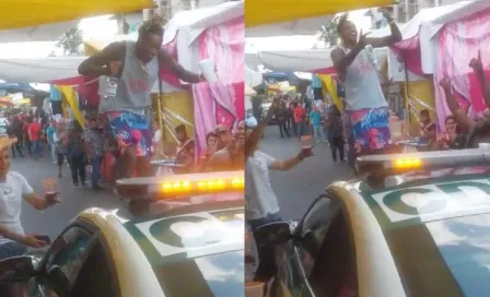 Video: Patrulla daba rondín por Tepito y personas la usaron de mesa de Table Dance