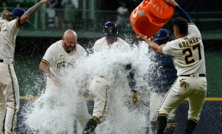 Luis Urías: Cuadrangular y elevado de la victoria para el mexicano ante Twins