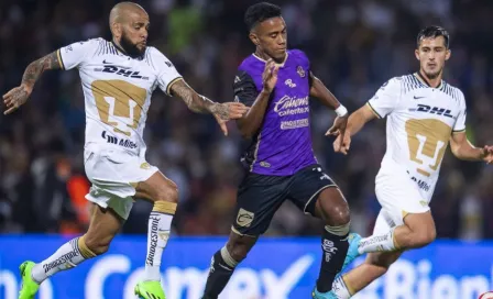 Pumas: Bennevendo afirmó que ve a Dani Alves como un "maestro"