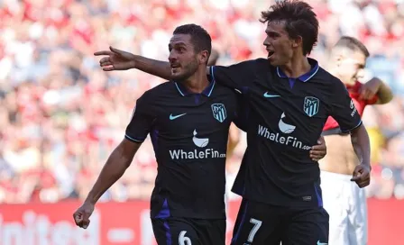 Atlético de Madrid venció por la mínima al Manchester United en el Ullevaal Stadion