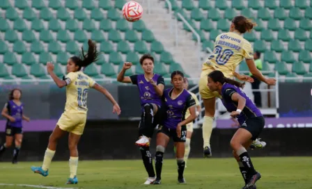 Video: Nicki Hernandez marcó gol estilo 'juego de pelota prehispánico'