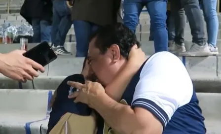 Video: Abuelo y nieto, aficionados de Pumas, rompieron en llanto tras derrota ante América