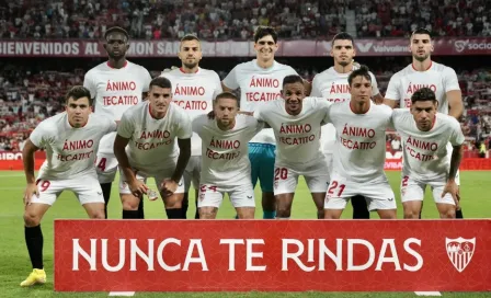 Tecatito Corona: Plantel de Sevilla mandó mensaje de apoyo para el mexicano