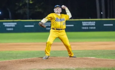 MLB: Exjugador Red Sox, de 75 años, colapsó en juego de exhibición