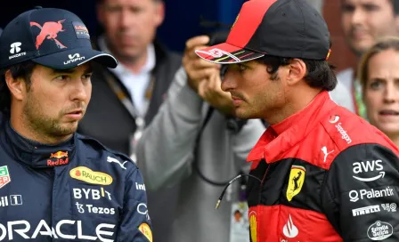 Checo Pérez: Carlos Sainz aceptó que es de peligro tener al mexicano atrás