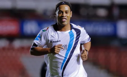 Ronaldinho: Jugará un partido de exhibición en Ecuador