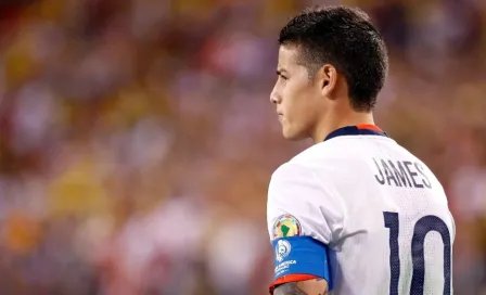 James Rodríguez se ofrece al Valencia: 'Si quieren a alguien que ponga pases a Cavani, aquí estoy'