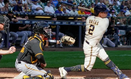 Luis Urías: Impulsó carrera en victoria de Brewers ante Pirates