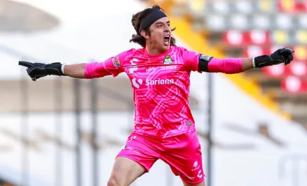 Carlos Acevedo: Metió gol en el último minuto para darle el empate a Santos ante Gallos