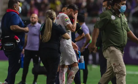 Toluca: Carlos Guzmán salió en ambulancia del juego ante Mazatlán por protocolo de conmoción