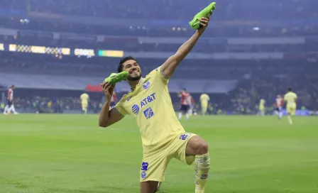 América: Cuauhtémoc Blanco reconoció el festejo de Henry Martín en el Clásico