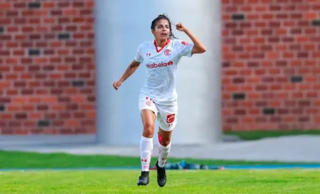 Liga MX Femenil: Portera de Gallos Blancos cometió error que le costó el gol de Toluca