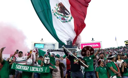 México vs Perú: Se registró pelea entre aficionados en las gradas del Rose Bowl 