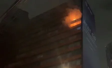 Video: Incendio en edificio de la Ciudad de México