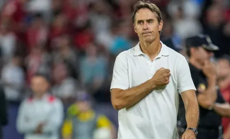 Tecatito Corona: Julen Lopetegui dejó de ser DT del Sevilla tras caer en Champions League