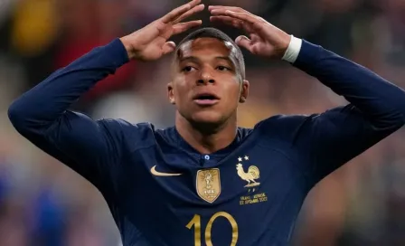 Mbappé, con un pie fuera del PSG; en julio pasado pudo ser del Liverpool