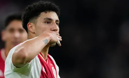 Jorge Sánchez: Se entrenó como goleador en el Ajax de Países Bajos