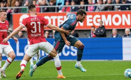 Santi Giménez, titular en goleada del Feyenoord sobre el AZ