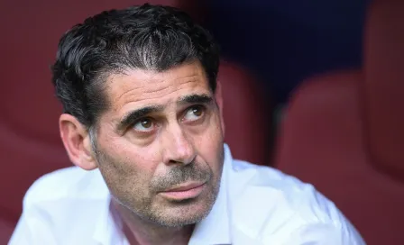 Chivas: Fernando Hierro arribó a Guadalajara para firmar su contrato como director deportivo