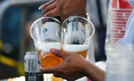 CDMX: Prohíben venta de 'chelas' y otras bebidas alcohólicas en tianguis de la capital