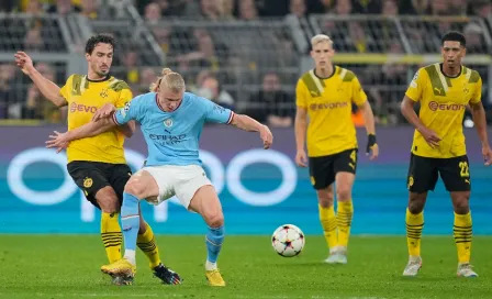 Manchester City y Dortmund empataron para asegurar su lugar en Octavos de la Champions