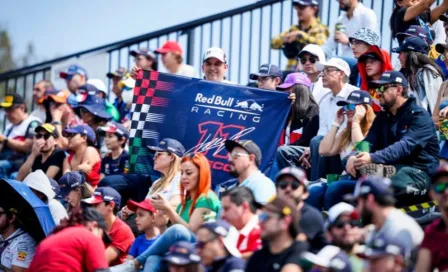 GP de México: Aficionados bailaron el 'Payaso del Rodeo' en el Autódromo Hermanos Rodríguez