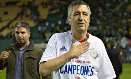 Chivas: Presentaron jersey conmemorativo por los 20 años de la adquisición de Jorge Vergara