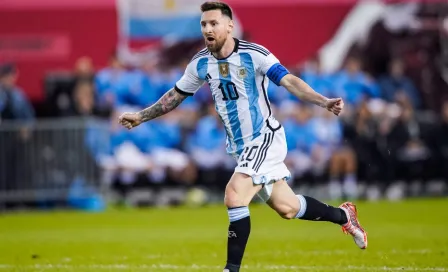 Argentina: Cantan a Messi y a la Albiceleste en concierto de Bad Bunny