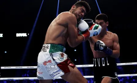 Gilberto “El Zurdo” Ramírez fue derrotado por Dmitry Bivol por decisión unánime