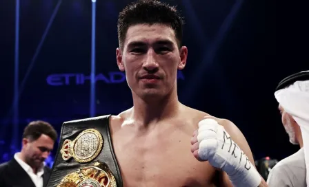 Dmitry Bivol desinteresado en revancha con Canelo: 'He vencido a los mejores del mundo'