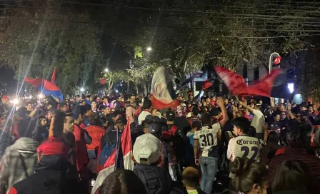 Atlante: Afición celebró el título con el equipo en la Placa Conmemorativa