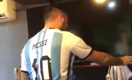 Argentina: Aficionado de la Albiceleste rompió su pantalla tras festejo de gol