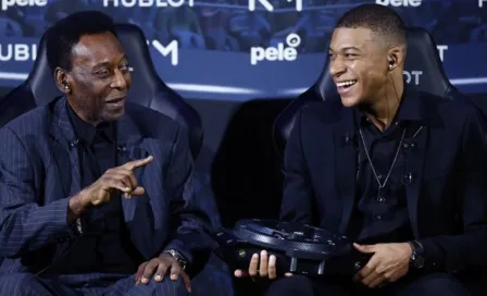 Pelé: Fue internado por presencia de edema e insuficiencia cardiaca